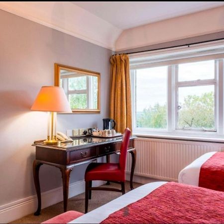 Broadfield Park Hotel Рочдейл Екстериор снимка